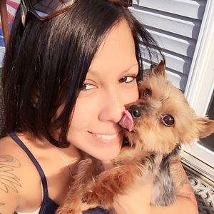 Meet your Posher, Melissa